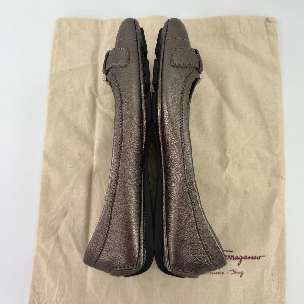 Salvatore Ferragamo Calandria‎ Metallic Kid Leather Gancini Flats Mercurio 8.5 B